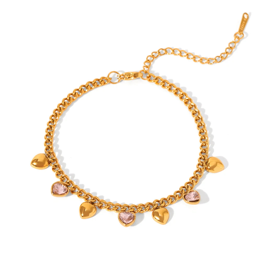 Armband met roze hartjes